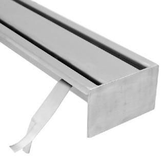 Odvodňovací žlab s krycí deskou